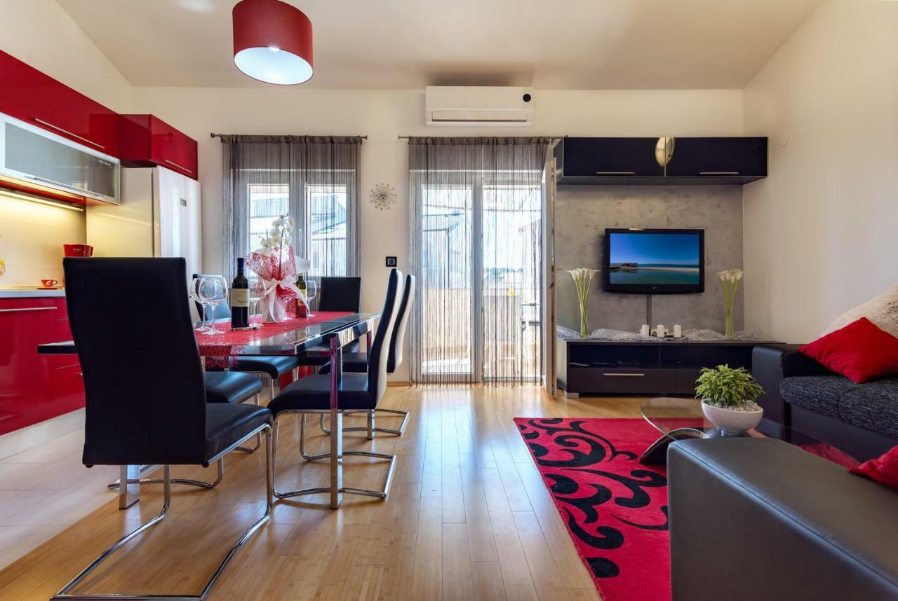 Apartment Ina Pula Zewnętrze zdjęcie
